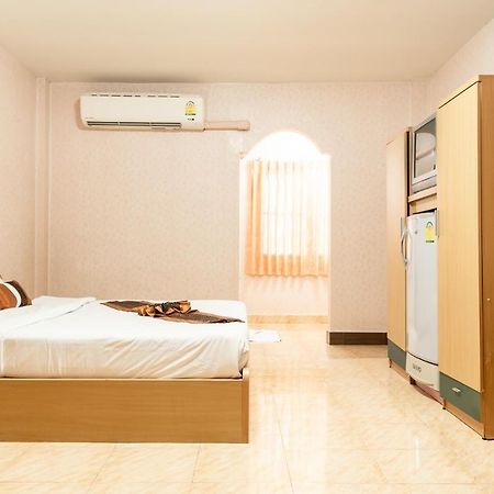 Pn Gold Resort 방샌 외부 사진