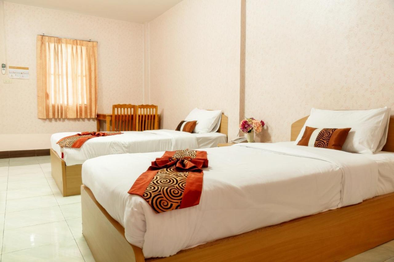Pn Gold Resort 방샌 외부 사진