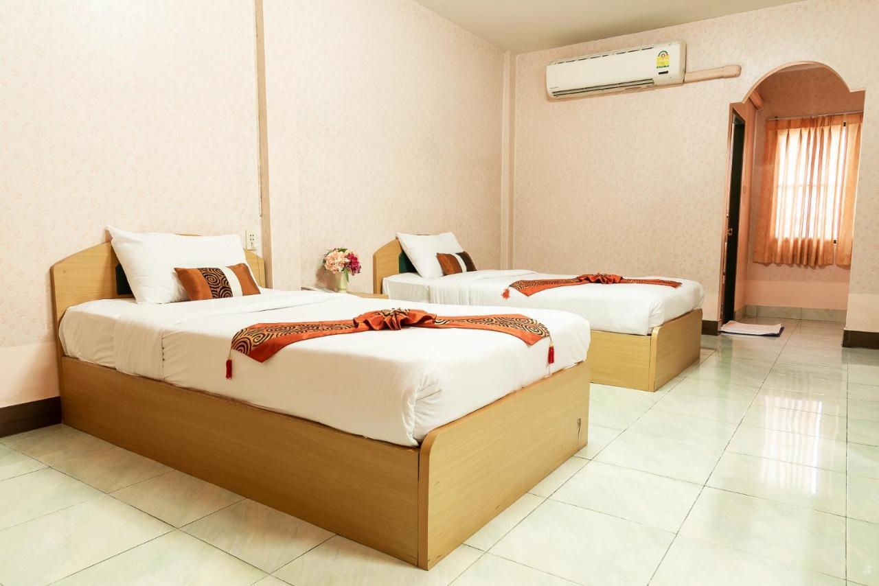 Pn Gold Resort 방샌 외부 사진