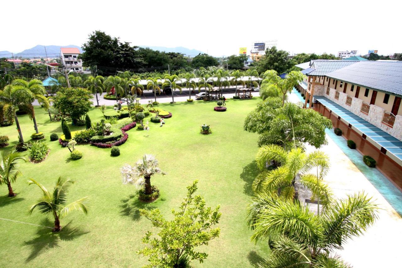 Pn Gold Resort 방샌 외부 사진